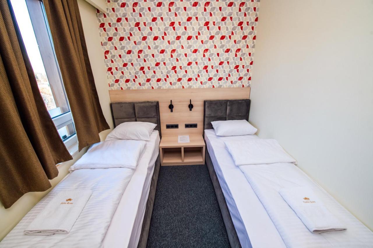 Zlatna Kruna Banja Luka Exteriör bild